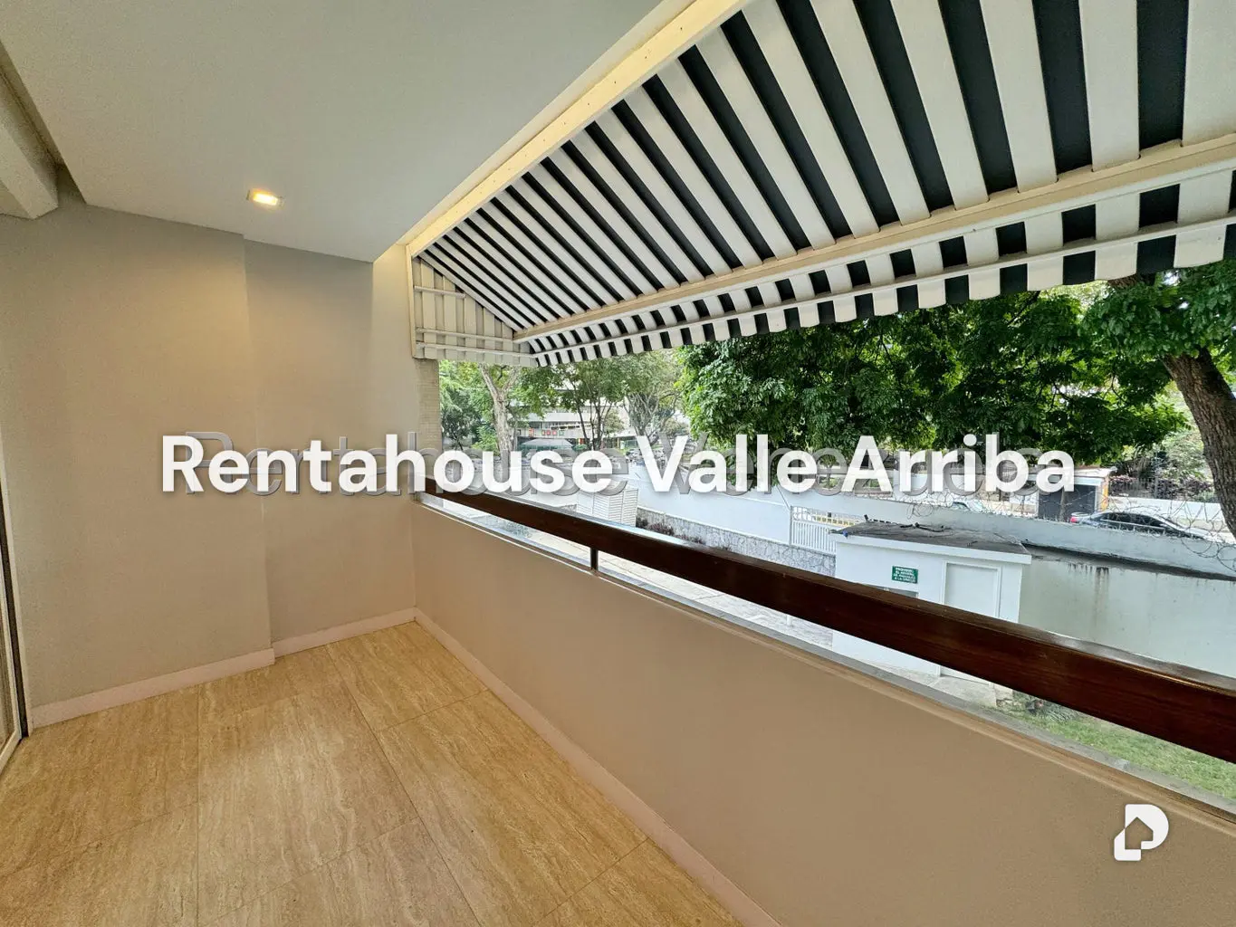 Apartamento en Altamira, Caracas – 12