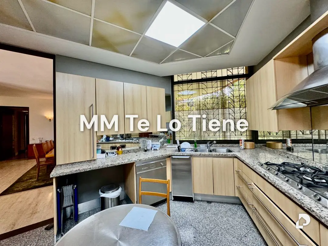 Apartment in Altamira, Caracas – 4