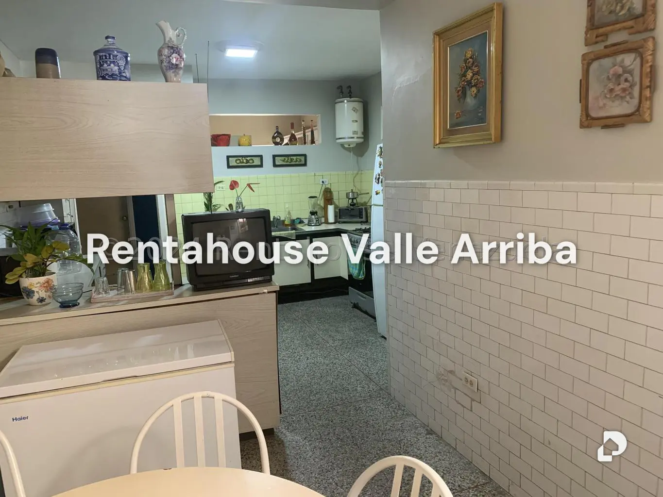 Casa en Campo Claro, Caracas – 12