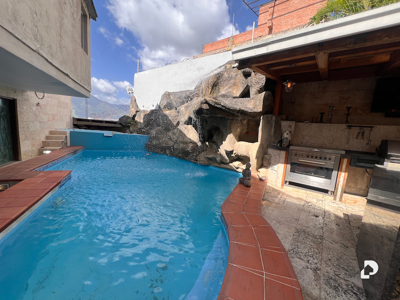Casa en Macaracuay, Caracas – 12