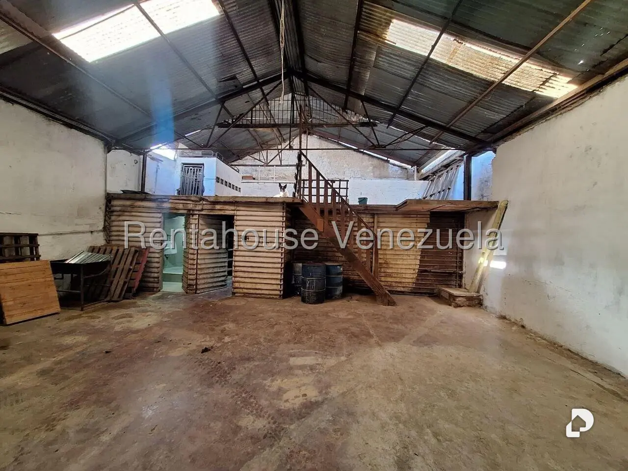 Warehouse in Parroquia Santa Rosalía, Caracas – 10