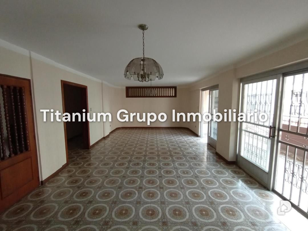 Apartamento en Parroquia Urbana San José, Valencia – 8