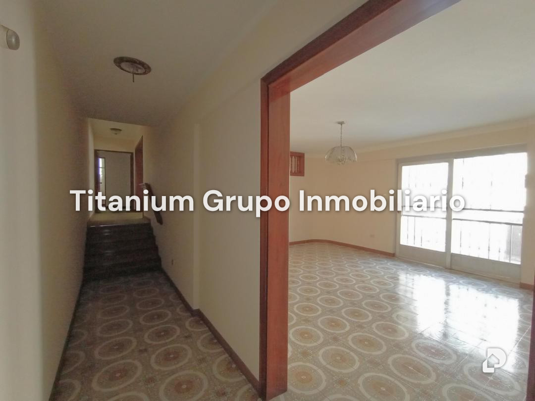 Apartamento en Parroquia Urbana San José, Valencia – 11