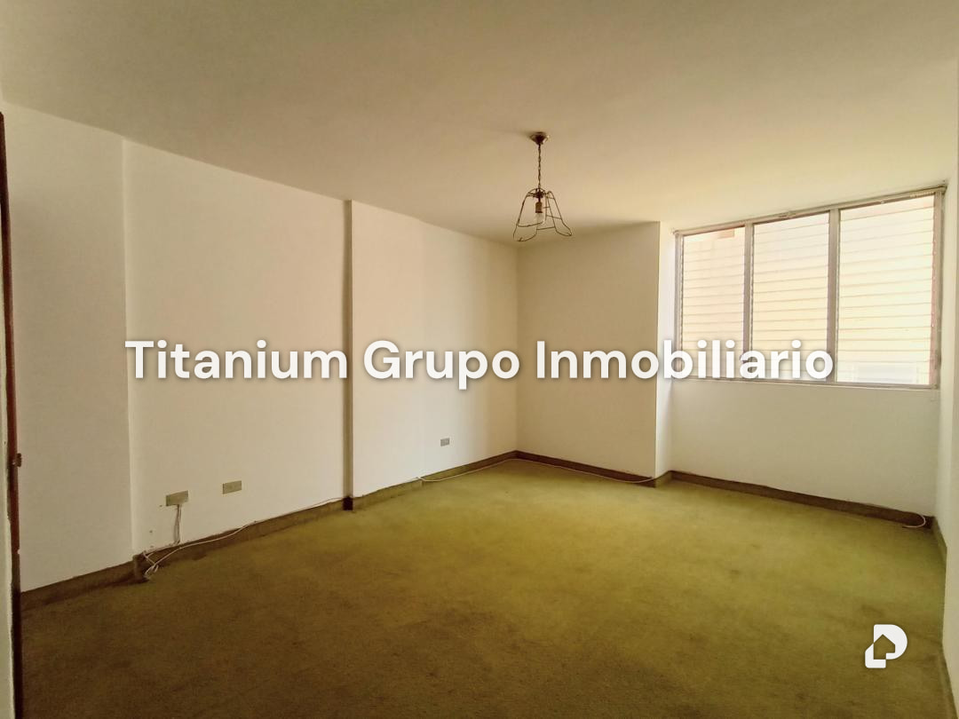 Apartamento en Parroquia Urbana San José, Valencia – 17