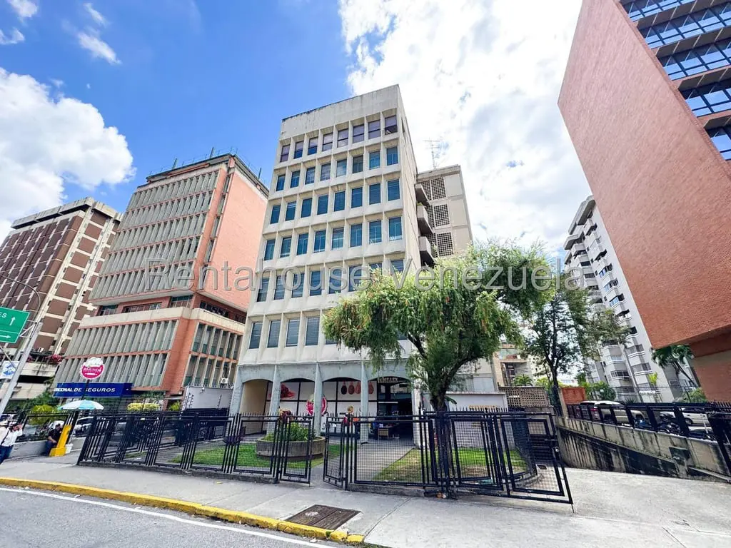 Oficina en El Rosal, Caracas - 1
