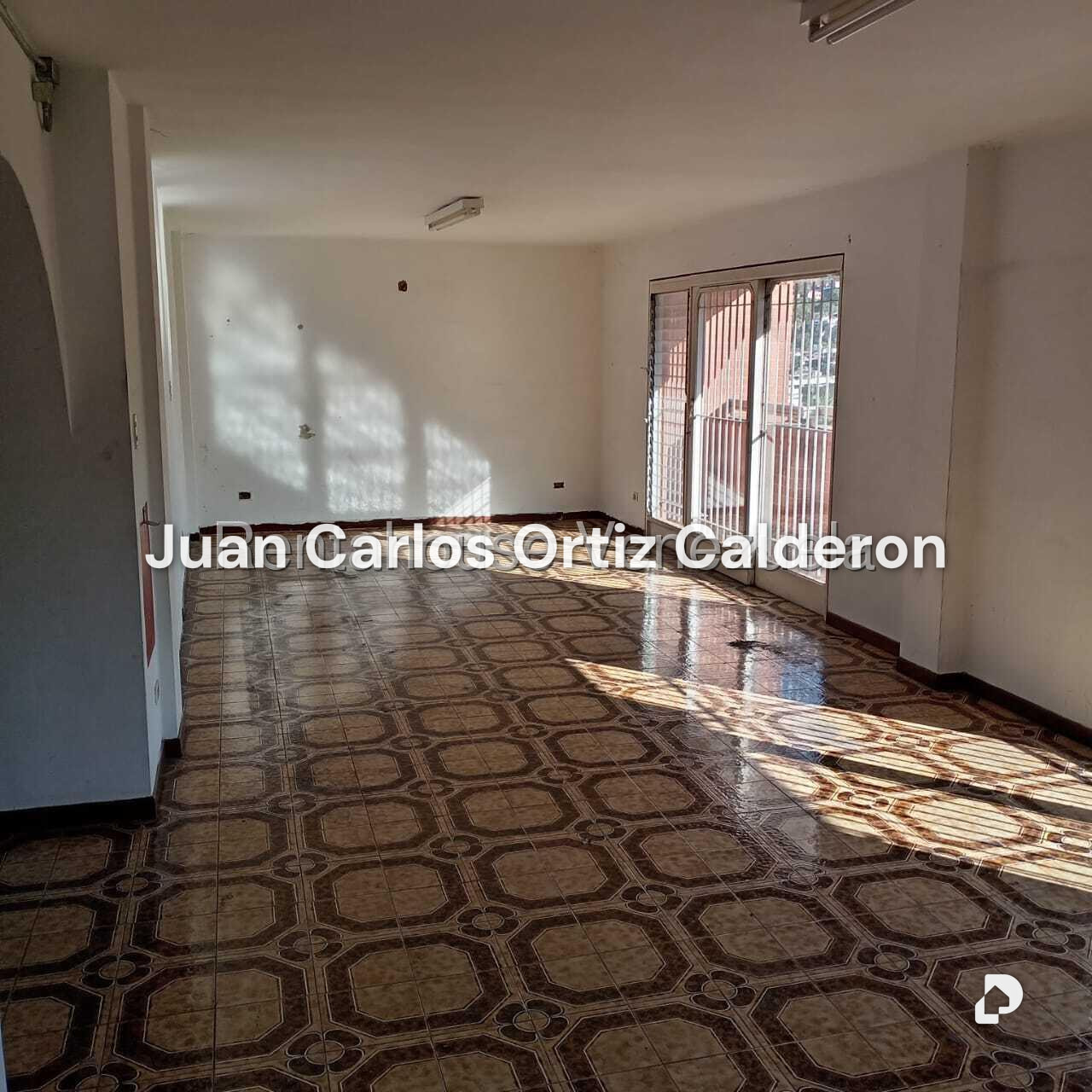 Casa en La Trinidad, Caracas – 8