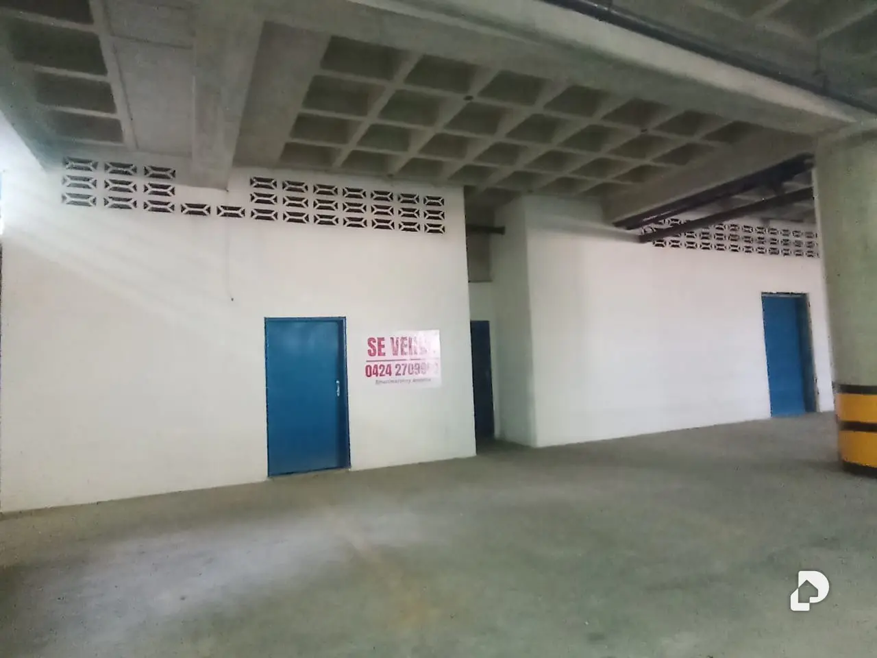 Local comercial en centro comercial La Colina. Urbanización Las Minas, San Antonio de Los Altos – 3