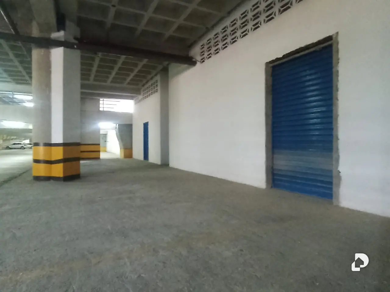 Local comercial en centro comercial La Colina. Urbanización Las Minas, San Antonio de Los Altos – 5