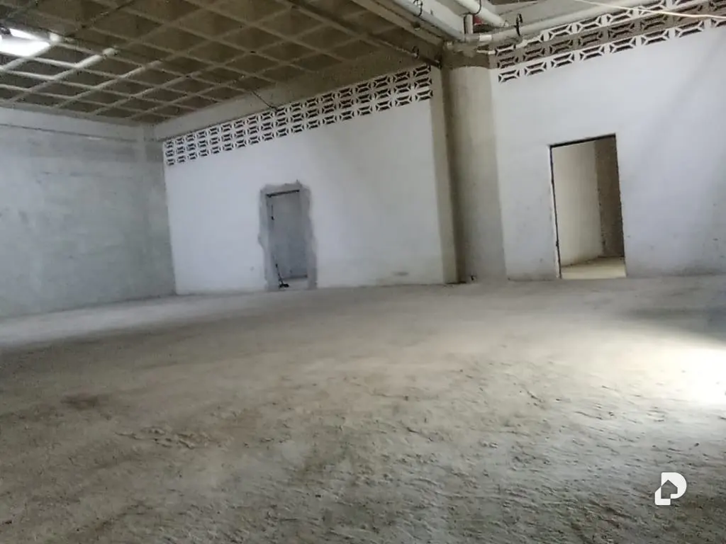 Local comercial en centro comercial La Colina. Urbanización Las Minas, San Antonio de Los Altos – 9