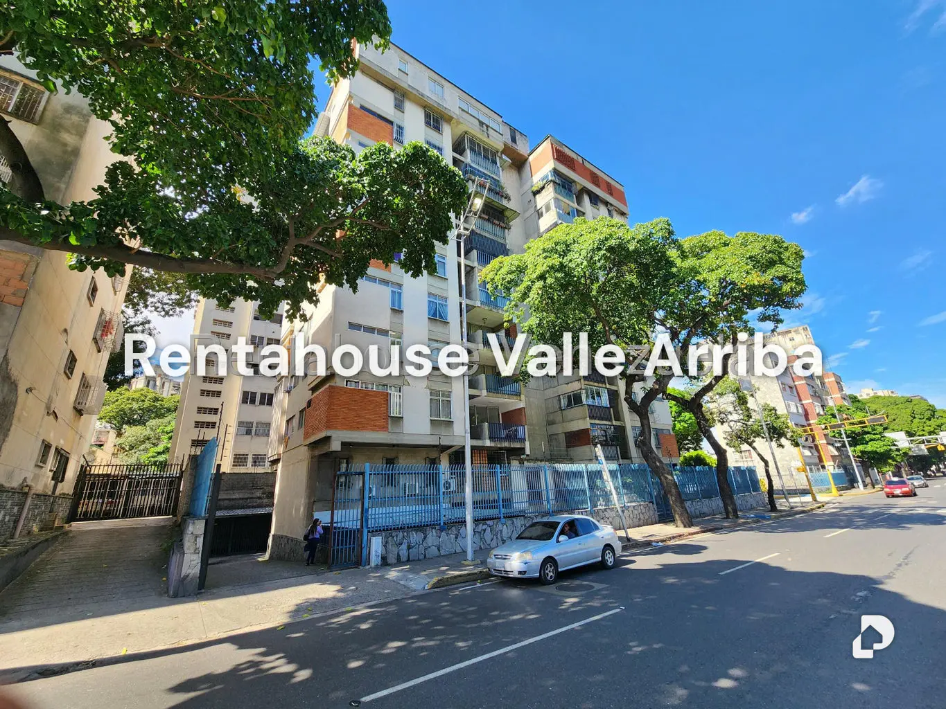 Apartamento en El Bosque, Caracas – 1