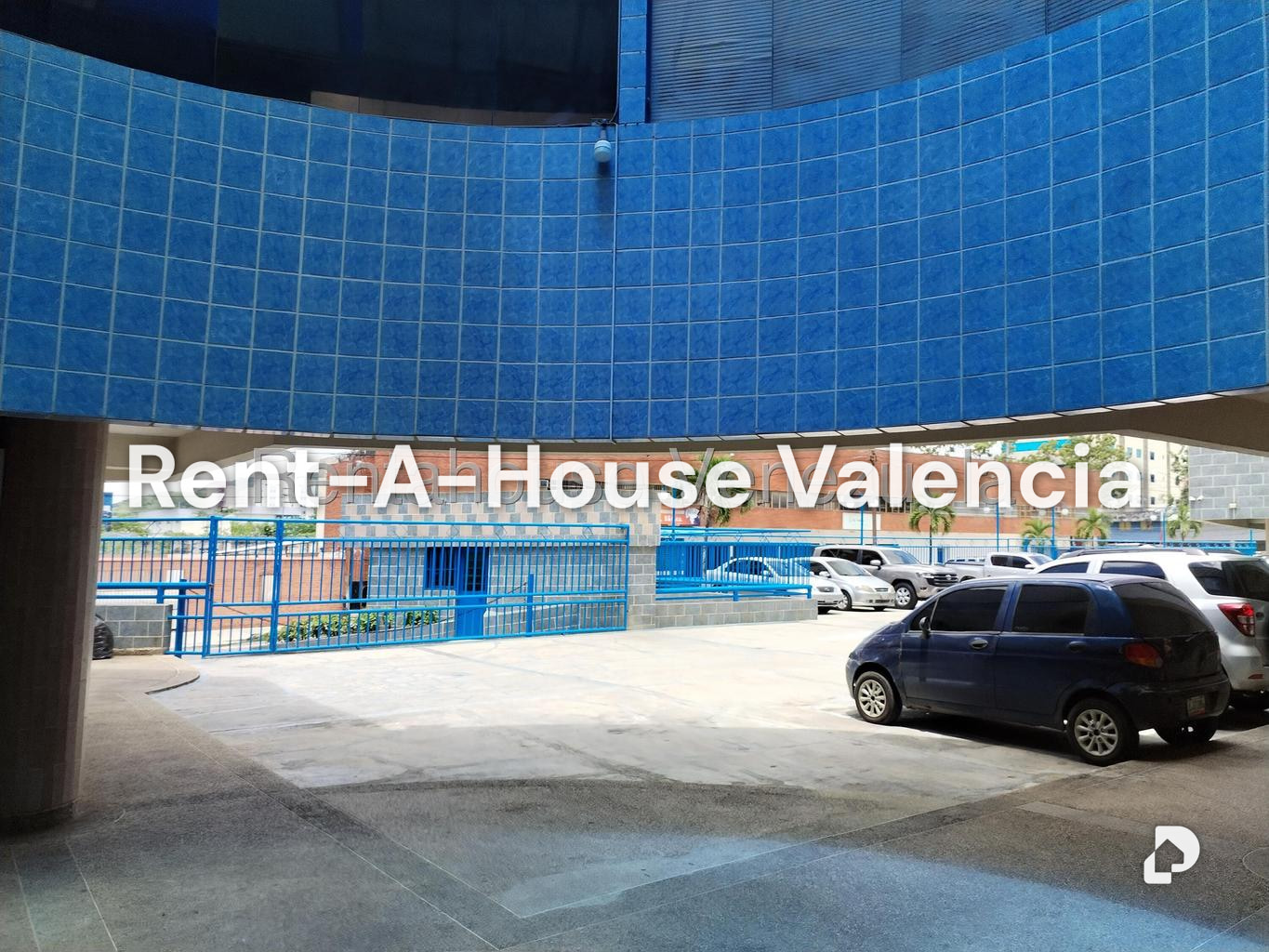 Local comercial en Agua Blanca, Valencia – 3