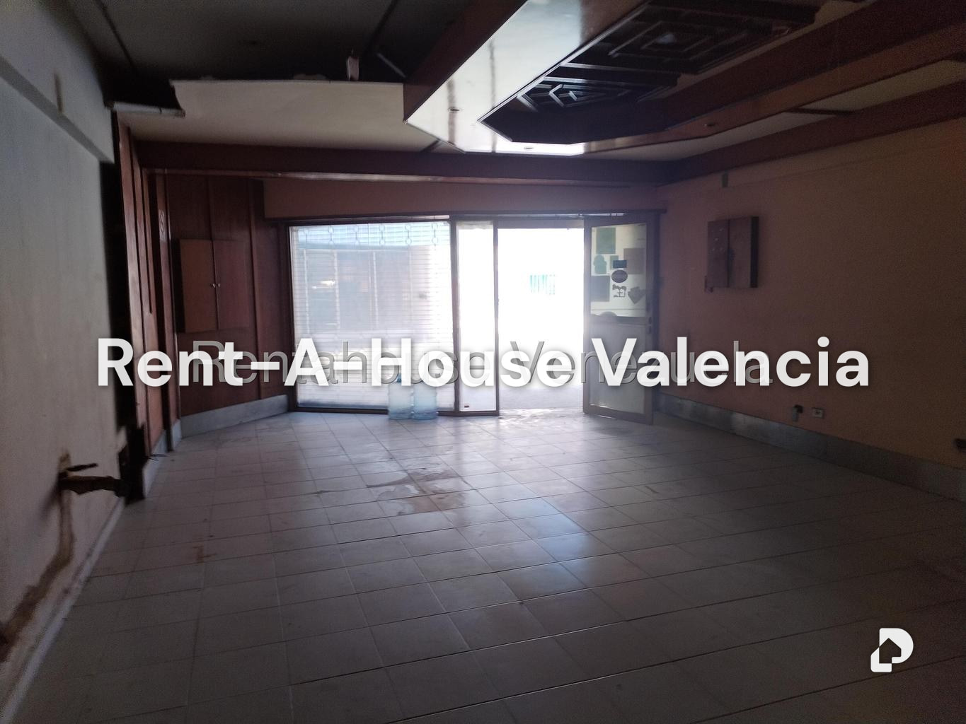 Local comercial en Agua Blanca, Valencia – 7