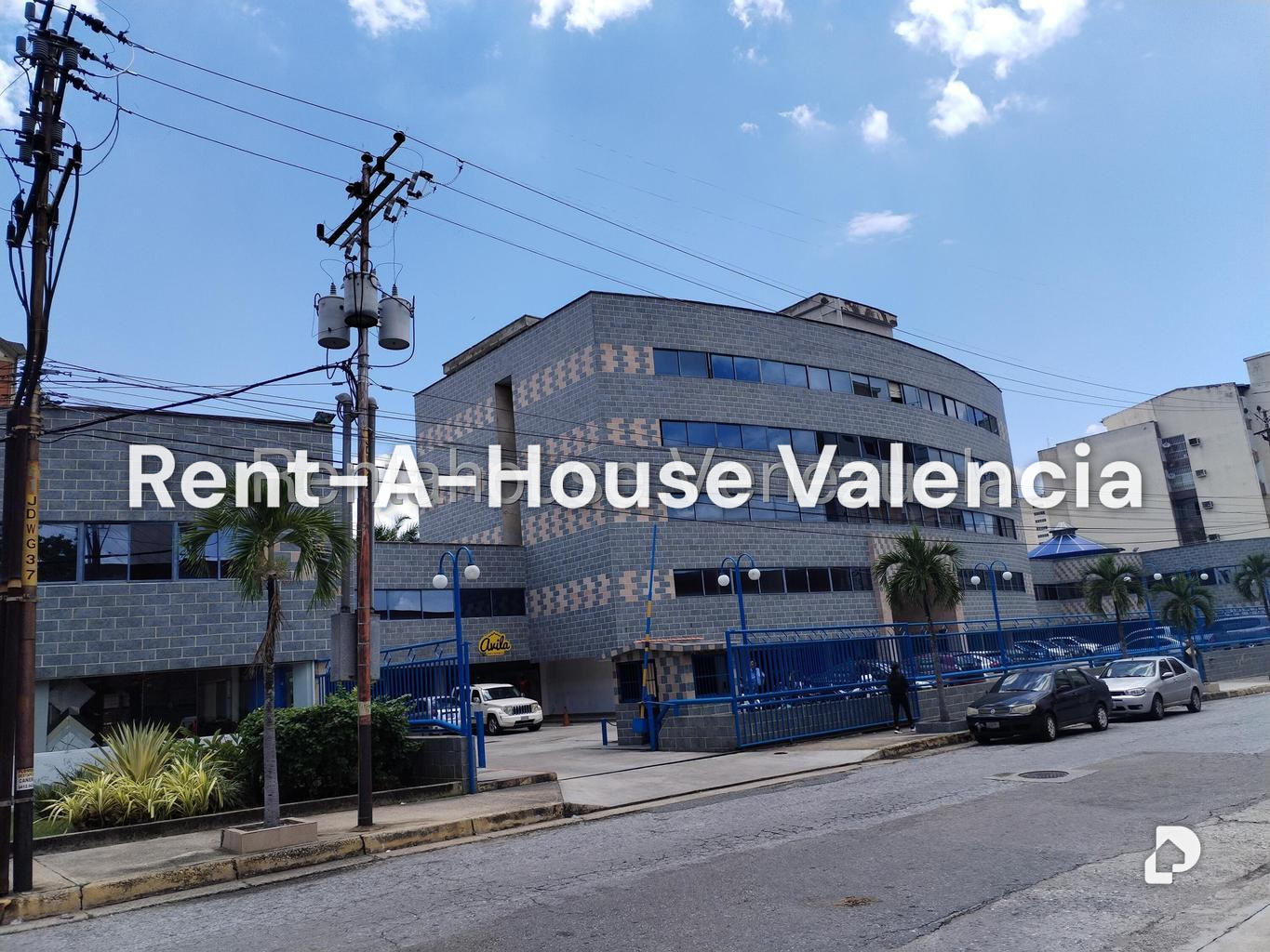 Local comercial en Agua Blanca, Valencia – 1