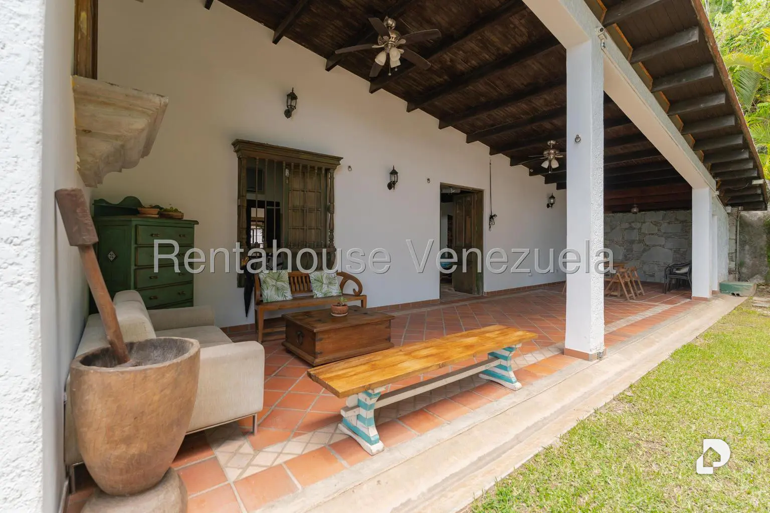 Casa en Prados del Este, Caracas – 28