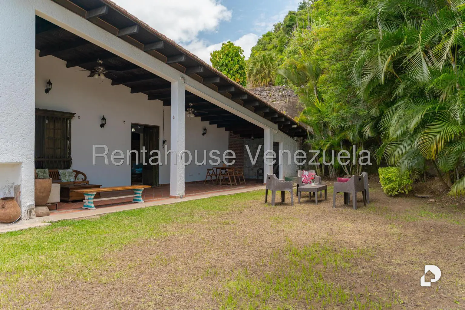 Casa en Prados del Este, Caracas – 26