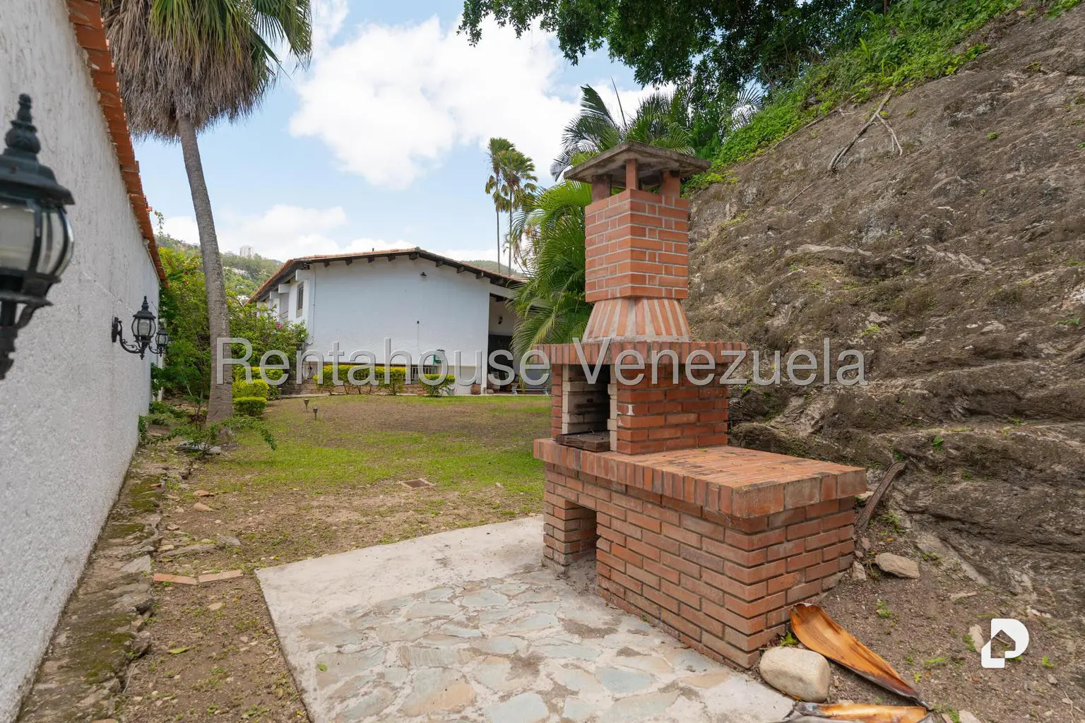 Casa en Prados del Este, Caracas – 29