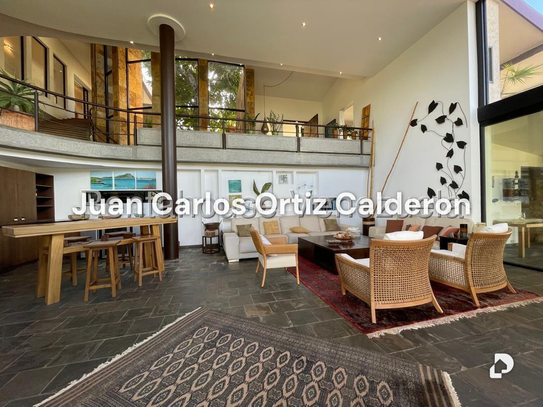 Casa en La Trinidad, Caracas – 30