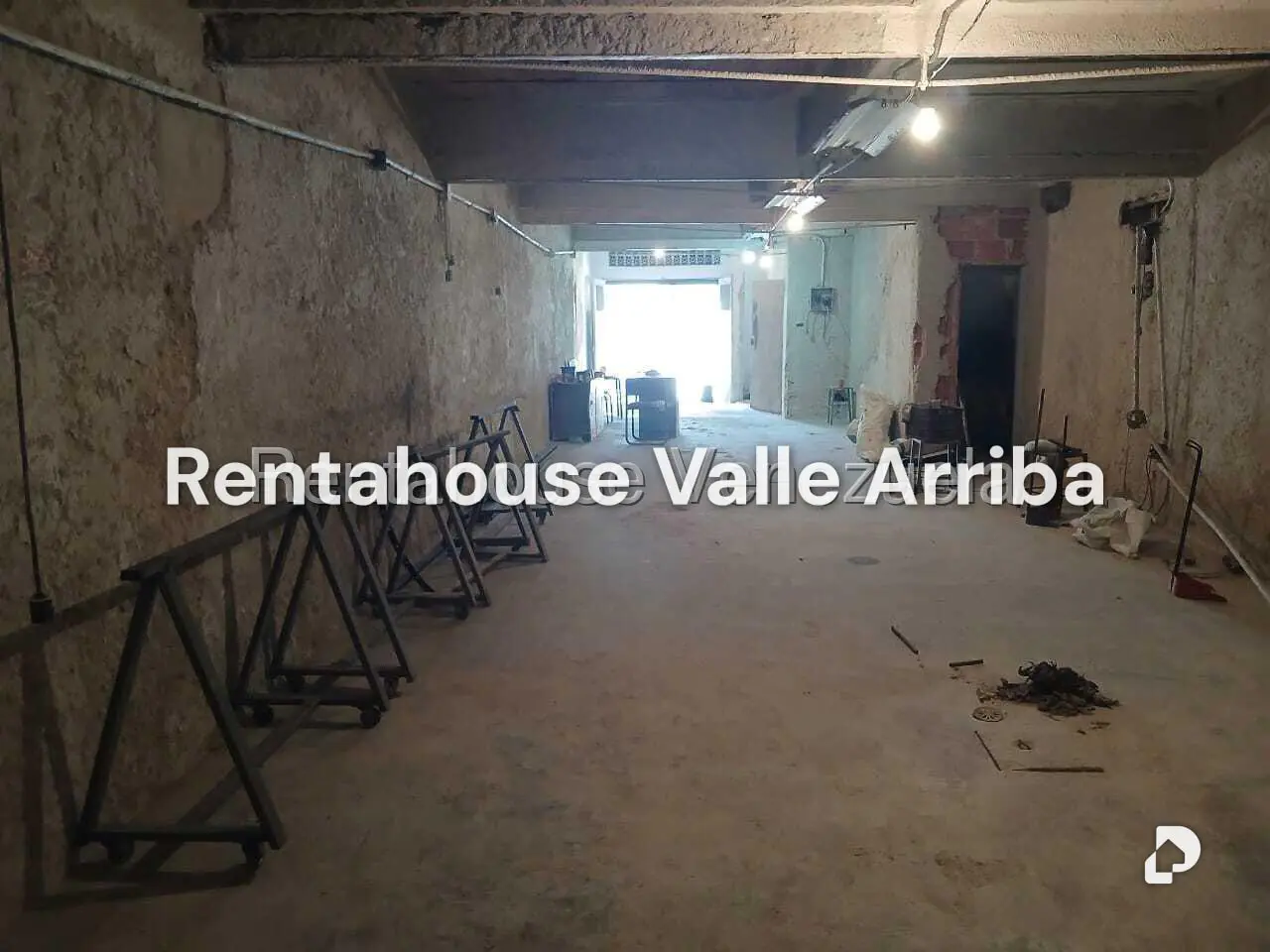 Local comercial en Catia, Caracas – 12