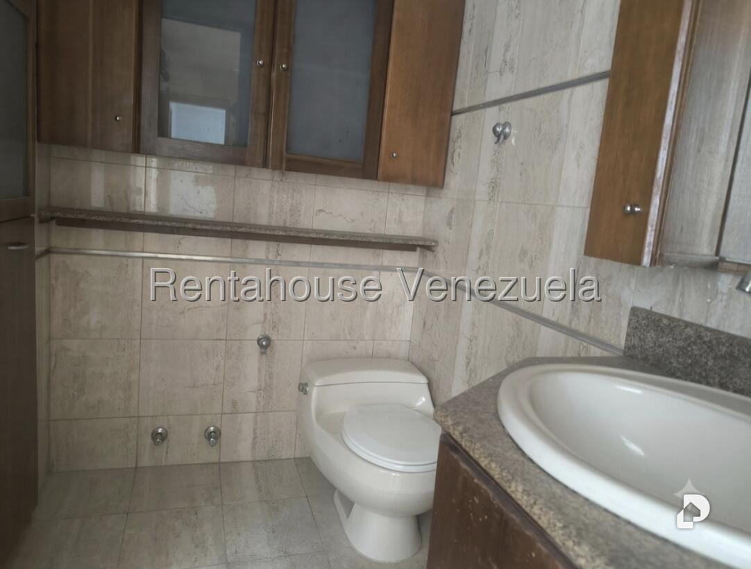 Apartamento en Los Naranjos (del Cafetal), Caracas – 24