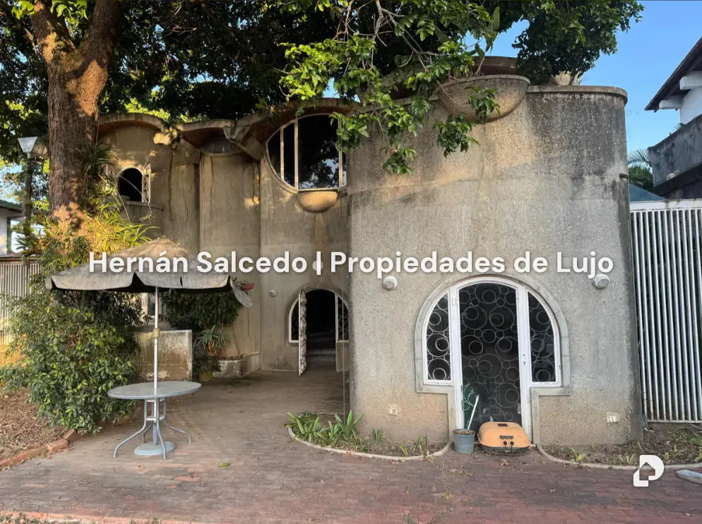 Casa en Santa Paula, Caracas – 24