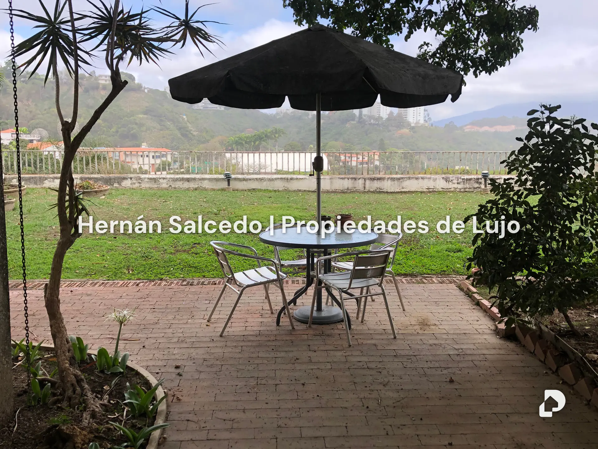 Casa en Santa Paula, Caracas – 19