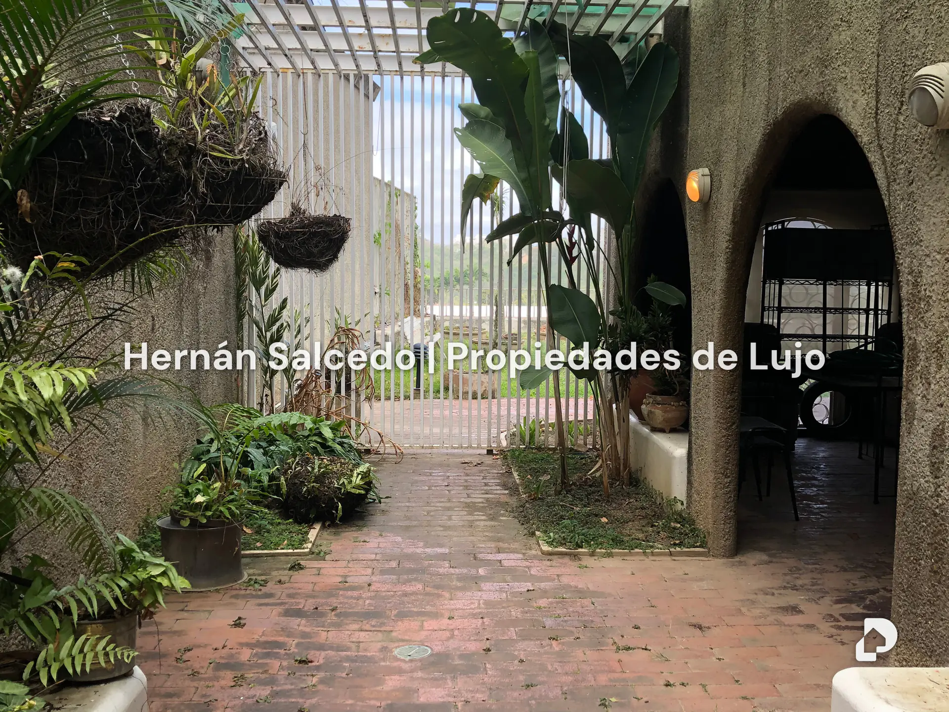 Casa en Santa Paula, Caracas – 6