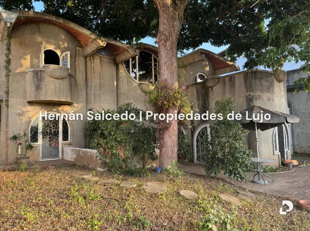 Casa en Santa Paula, Caracas – 1