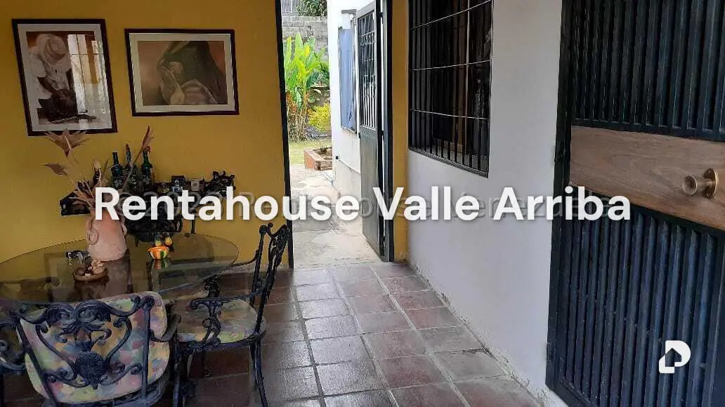 Casa en Sorocaima, Caracas – 9
