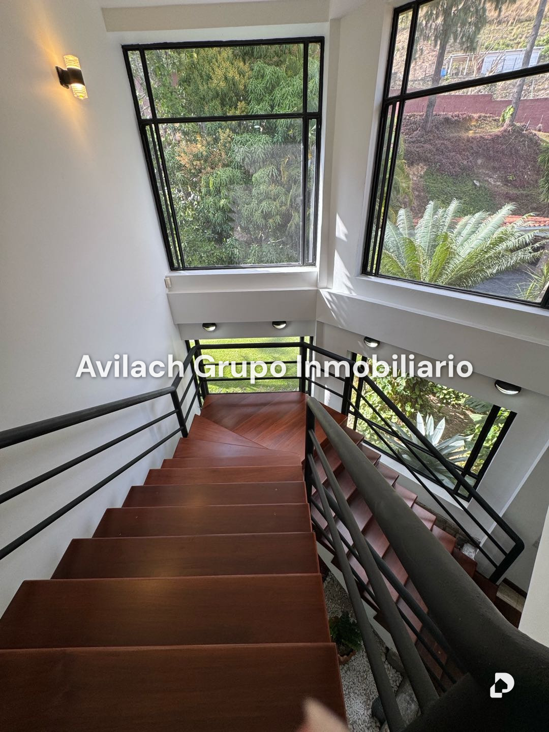 Casa en Monte Elena, Caracas – 26
