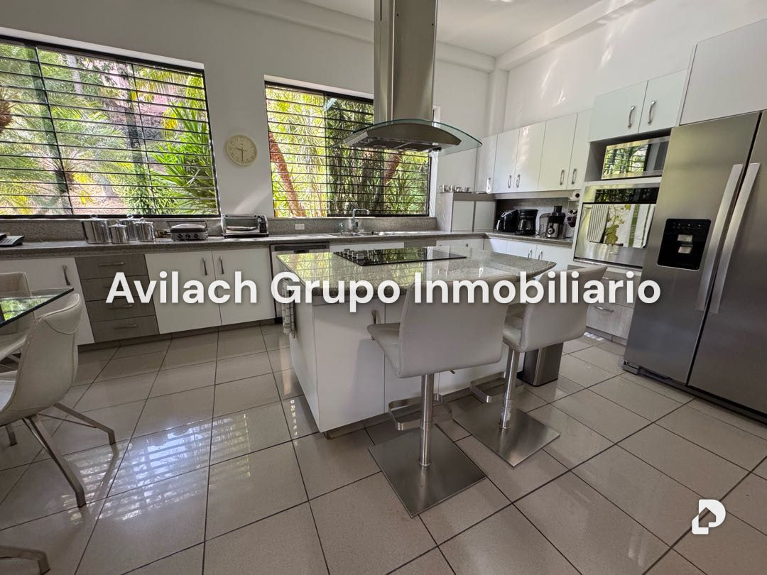 Casa en Monte Elena, Caracas – 15