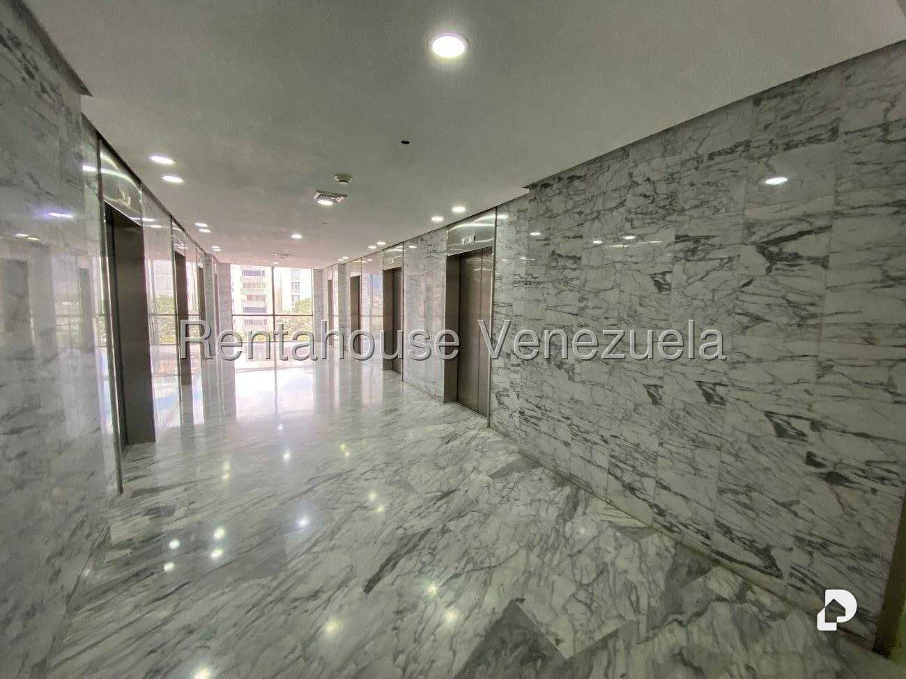 Oficina en Chuao, Caracas – 20