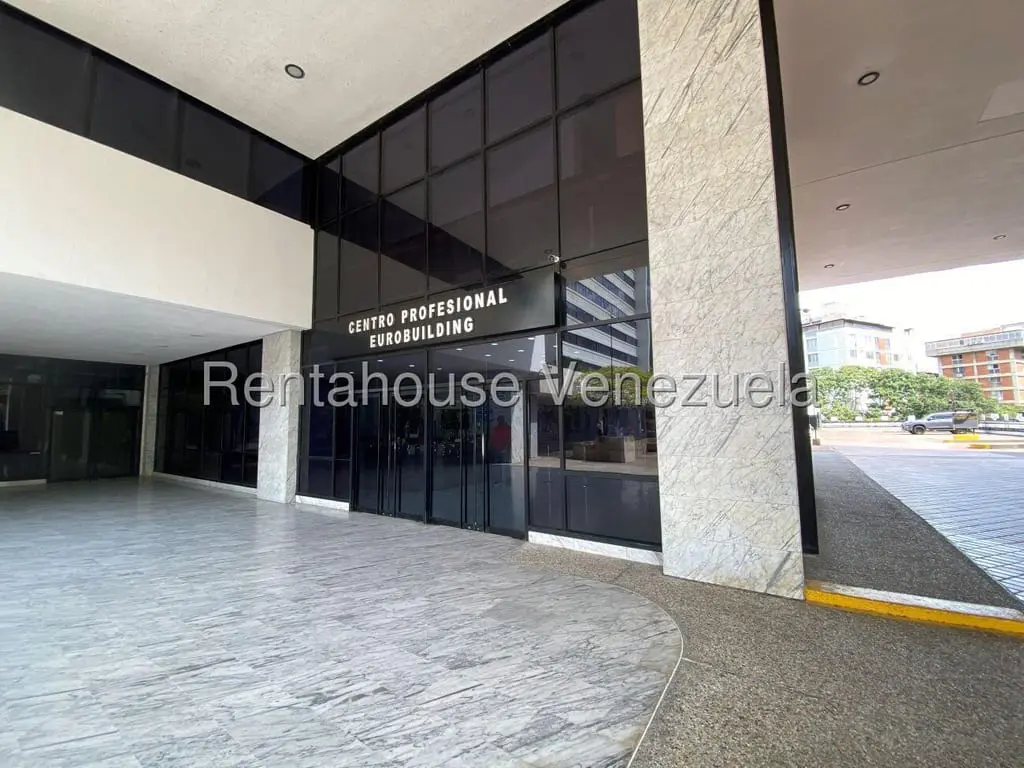 Oficina en Chuao, Caracas - 1