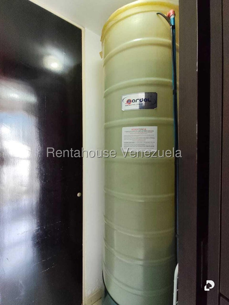 Apartamento en Los Dos Caminos, Caracas – 10