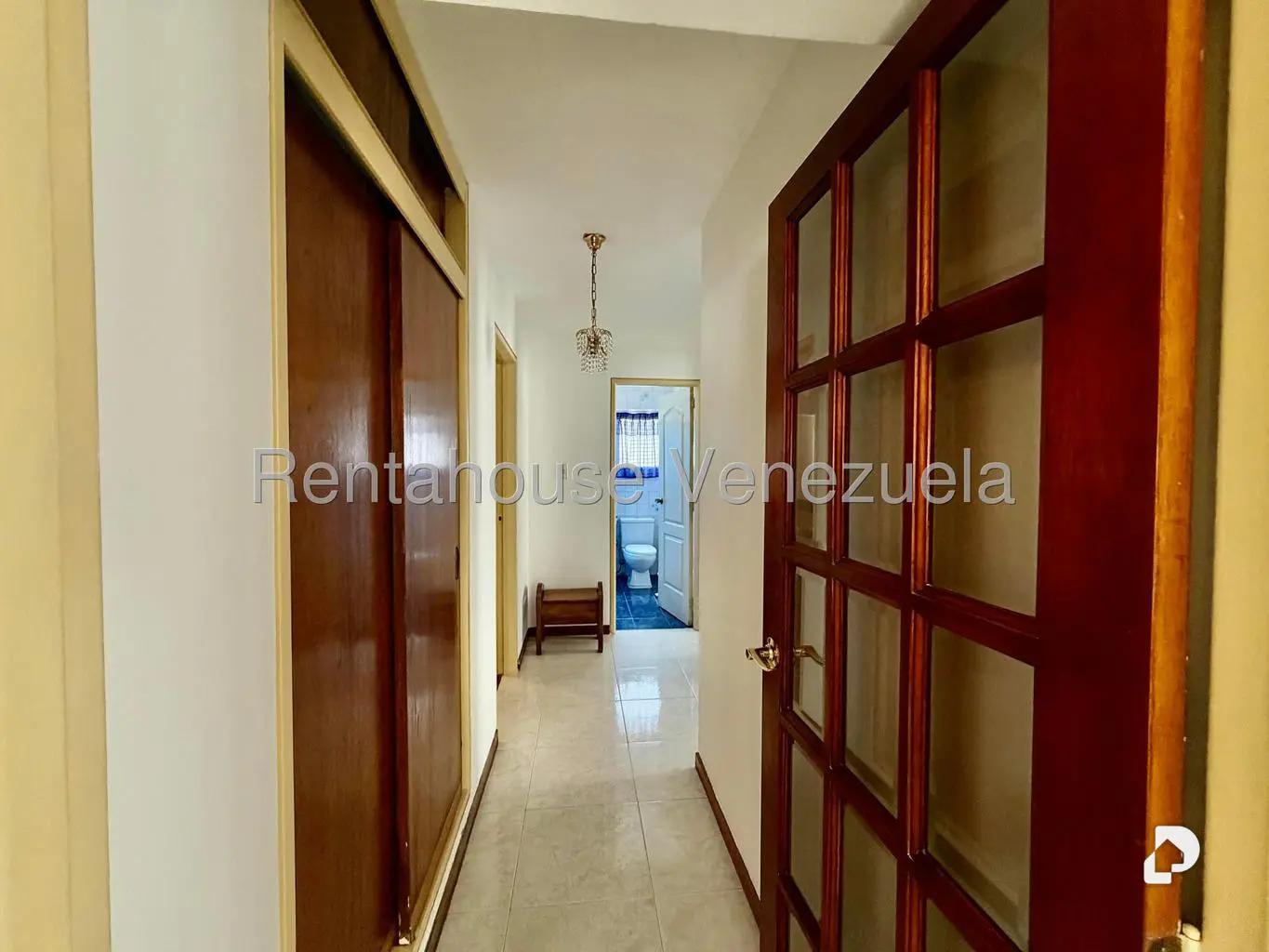 Apartamento en Los Palos Grandes, Caracas – 10