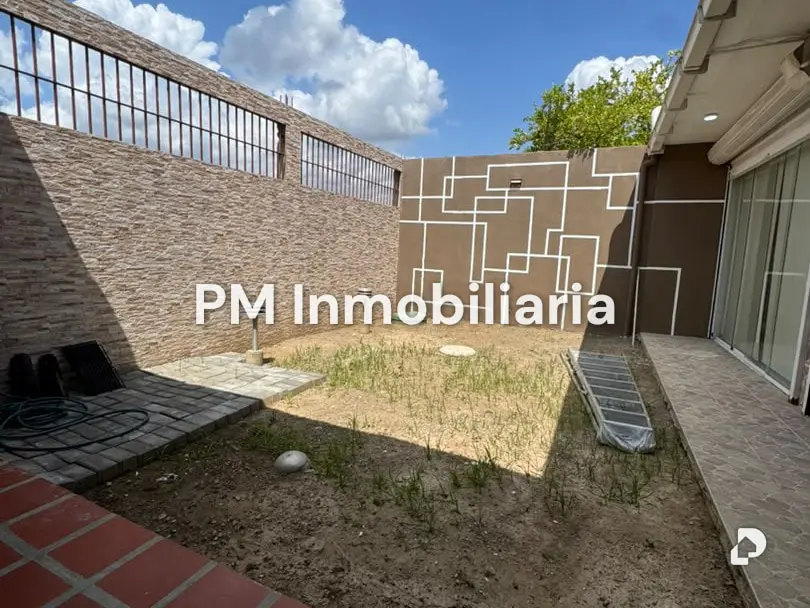 Casa en San Pedro, Guatire – 16