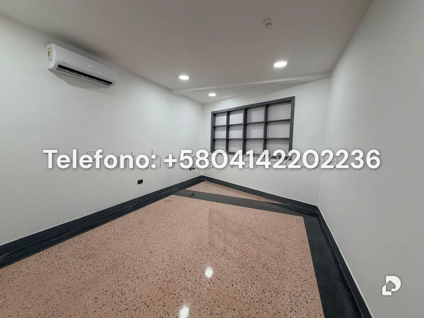 House in San Román, Caracas – 30