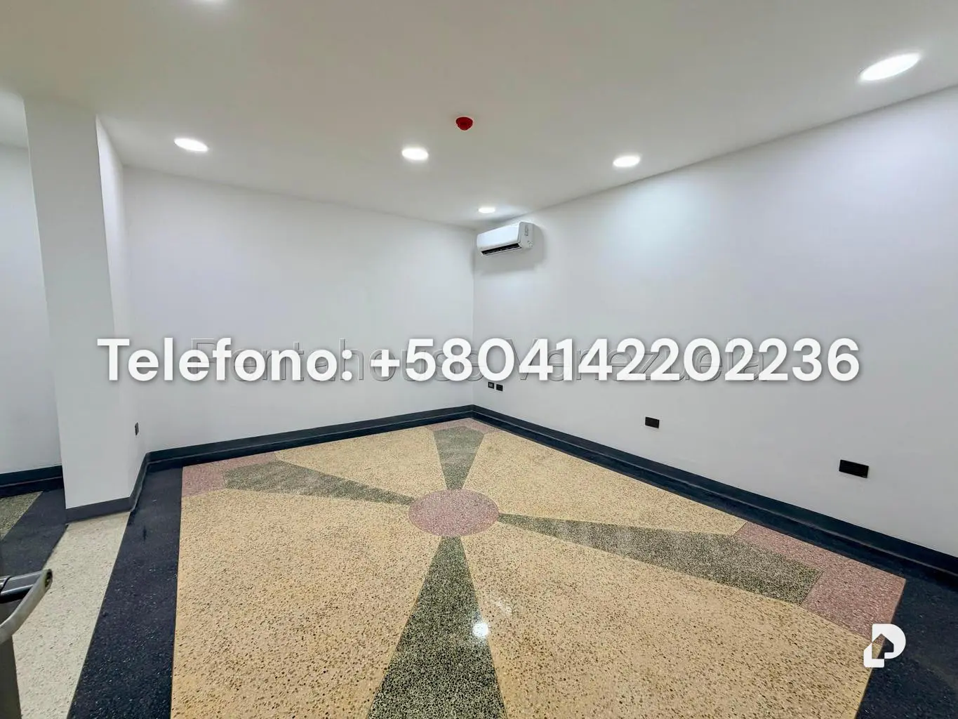 House in San Román, Caracas – 9