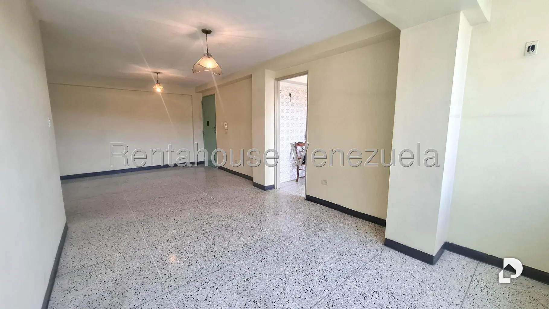Apartamento en El Paraíso, Caracas – 9