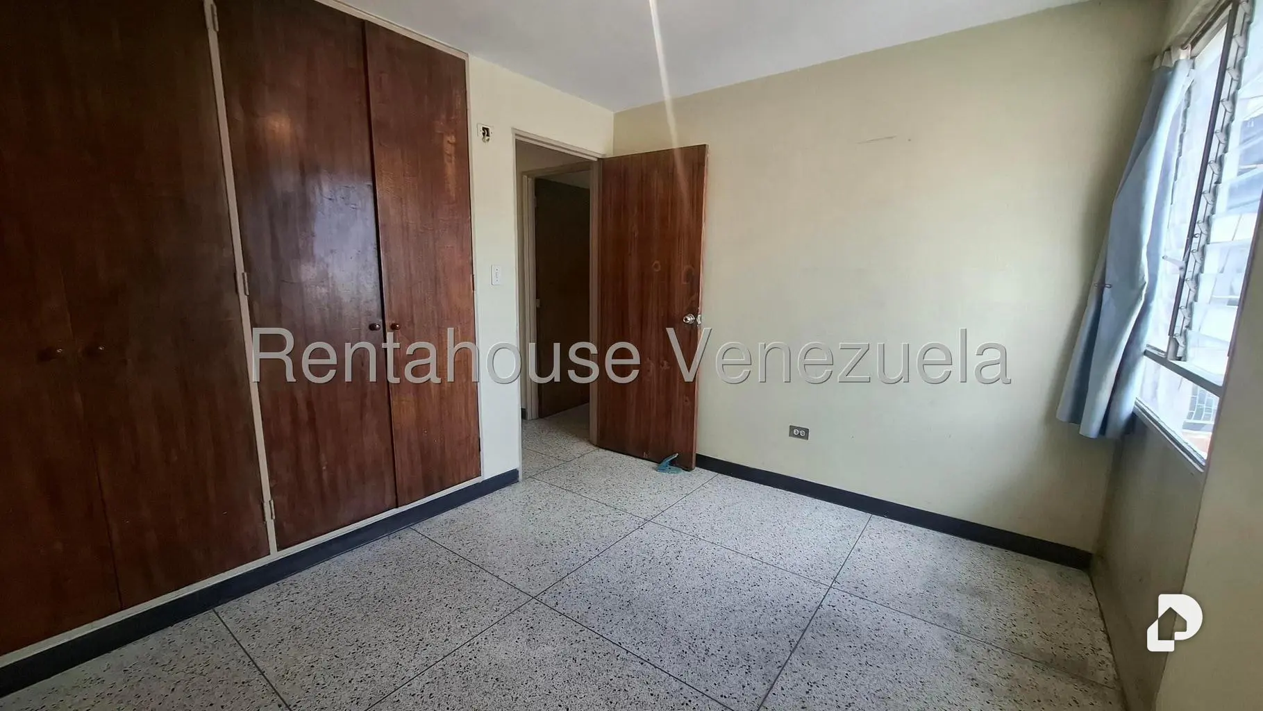 Apartamento en El Paraíso, Caracas – 17