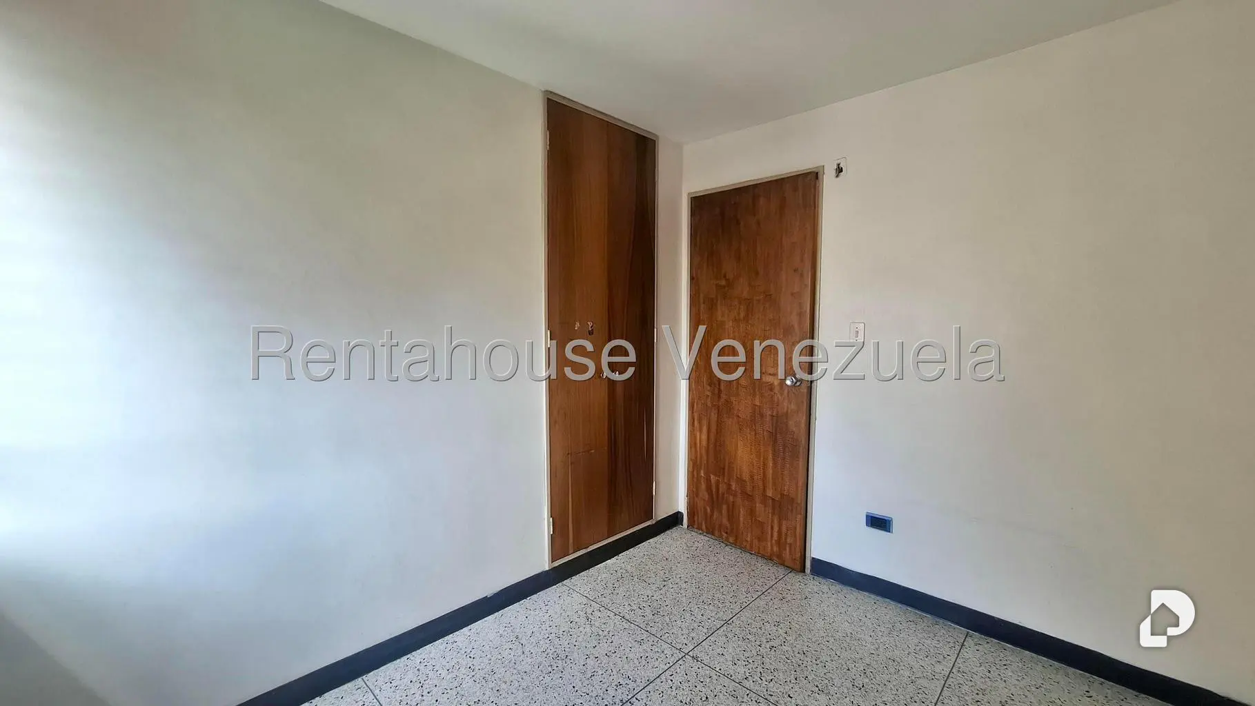 Apartamento en El Paraíso, Caracas – 22