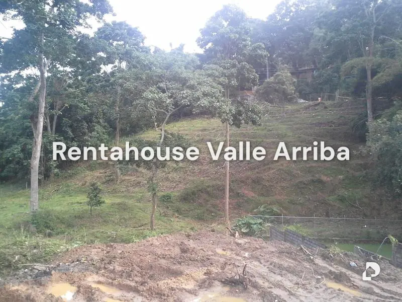 Terreno en El Hatillo, Caracas – 2