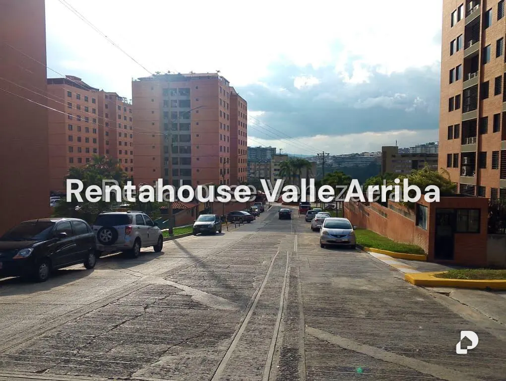 Apartamento en Colinas de La Tahona, Caracas – 30