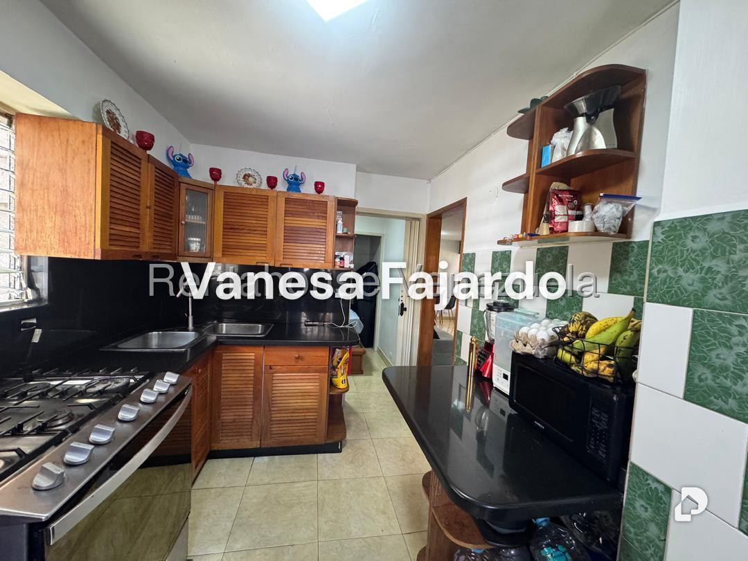 Apartamento en Prados del Este, Caracas – 14