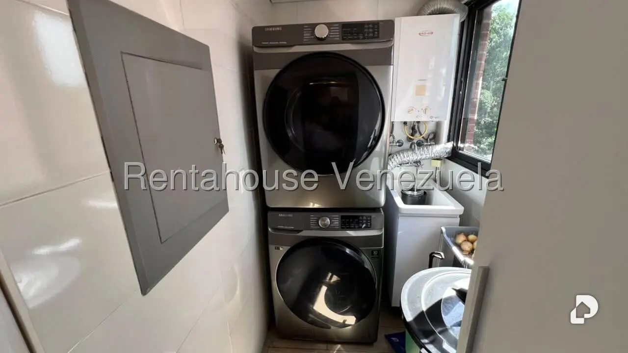 Apartamento en Campo Alegre, Caracas – 15