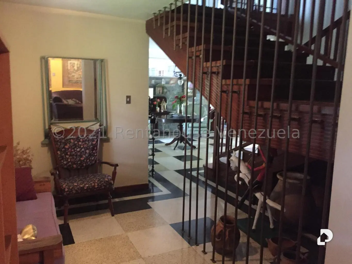 Casa en Prados del Este, Caracas – 15