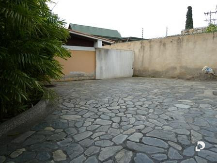Casa en Lomas del Club Hípico, Caracas – 13