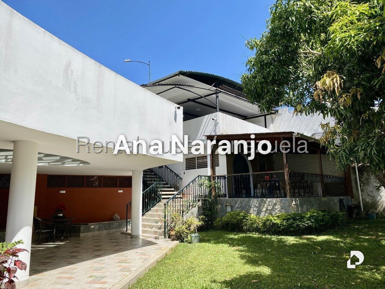 Casa en Lomas De La Trinidad, Caracas – 32