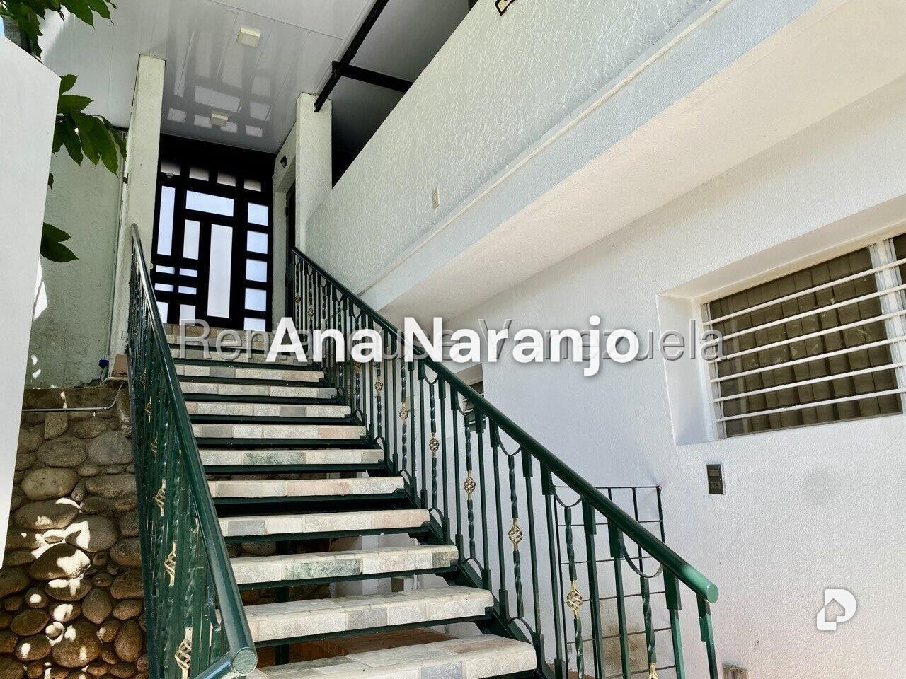 Casa en Lomas De La Trinidad, Caracas – 38