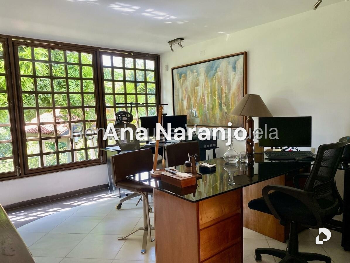 Casa en Lomas De La Trinidad, Caracas – 15