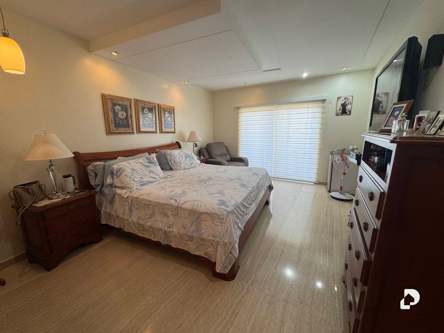Casa en Avenida Universidad, Maracaibo – 11